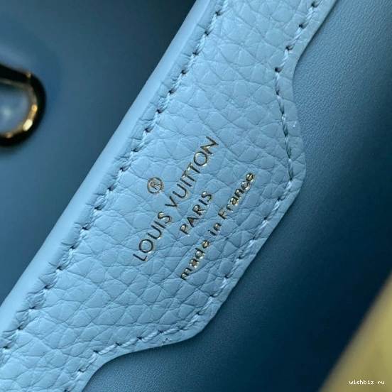 WIS LOUIS MM VUITTON CAPUCINES 0925
